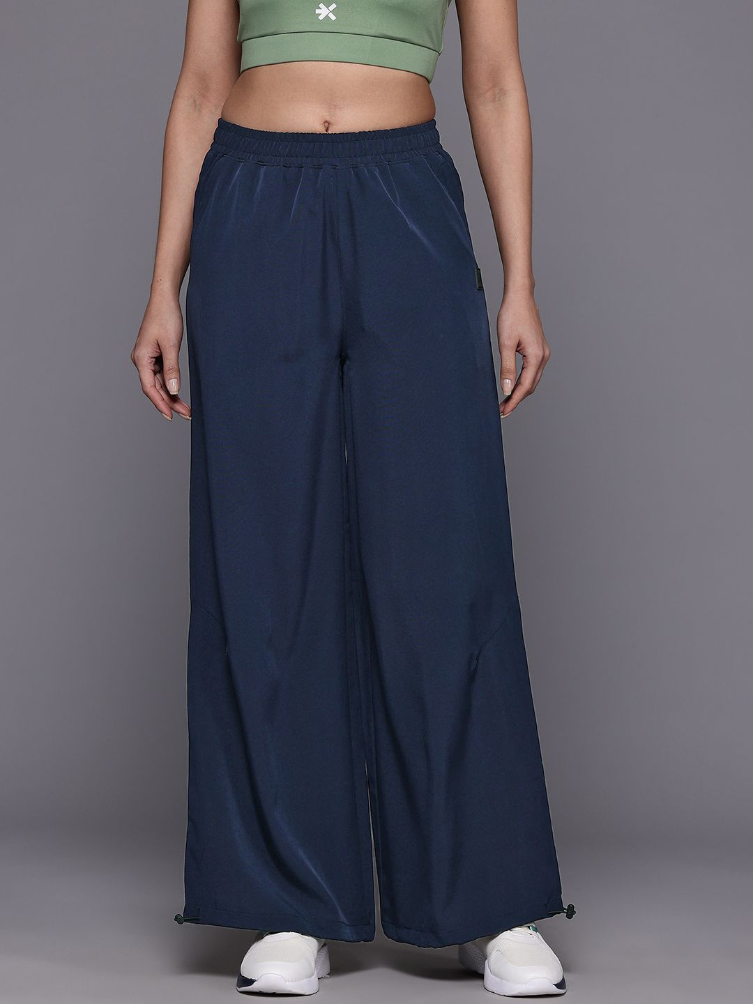 HRX by Hrithik Roshan Women Toggled Lifestyle Track Pants