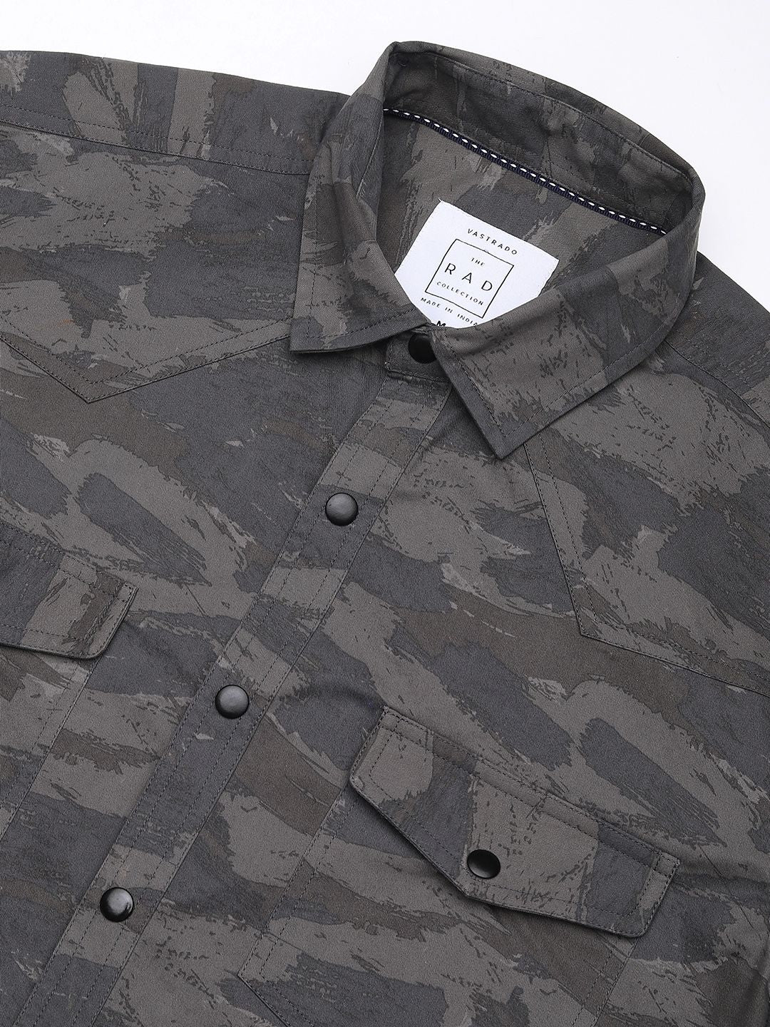VASTRADO Men Classic Fit Spread Collar Camouflage Printed Cotton Slim Fit Casual Shirt