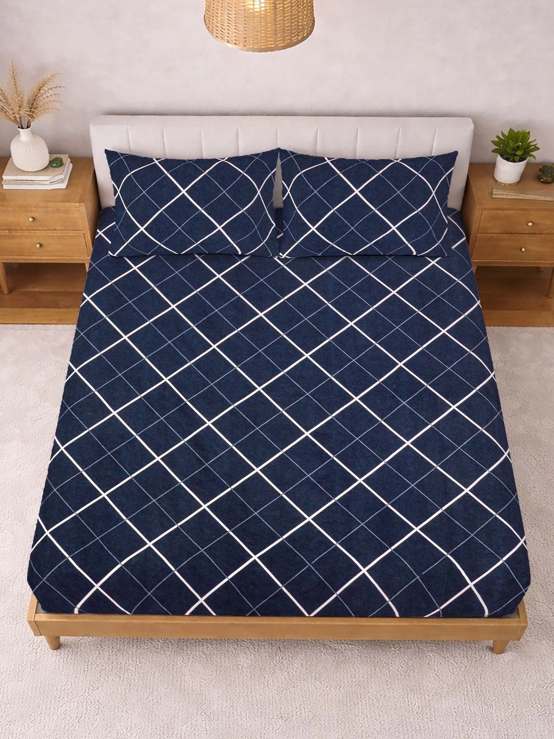 Moda Rapido X KLOTTHE Blue & White Geometric 300 TC King Bedsheet with 2 Pillow Covers