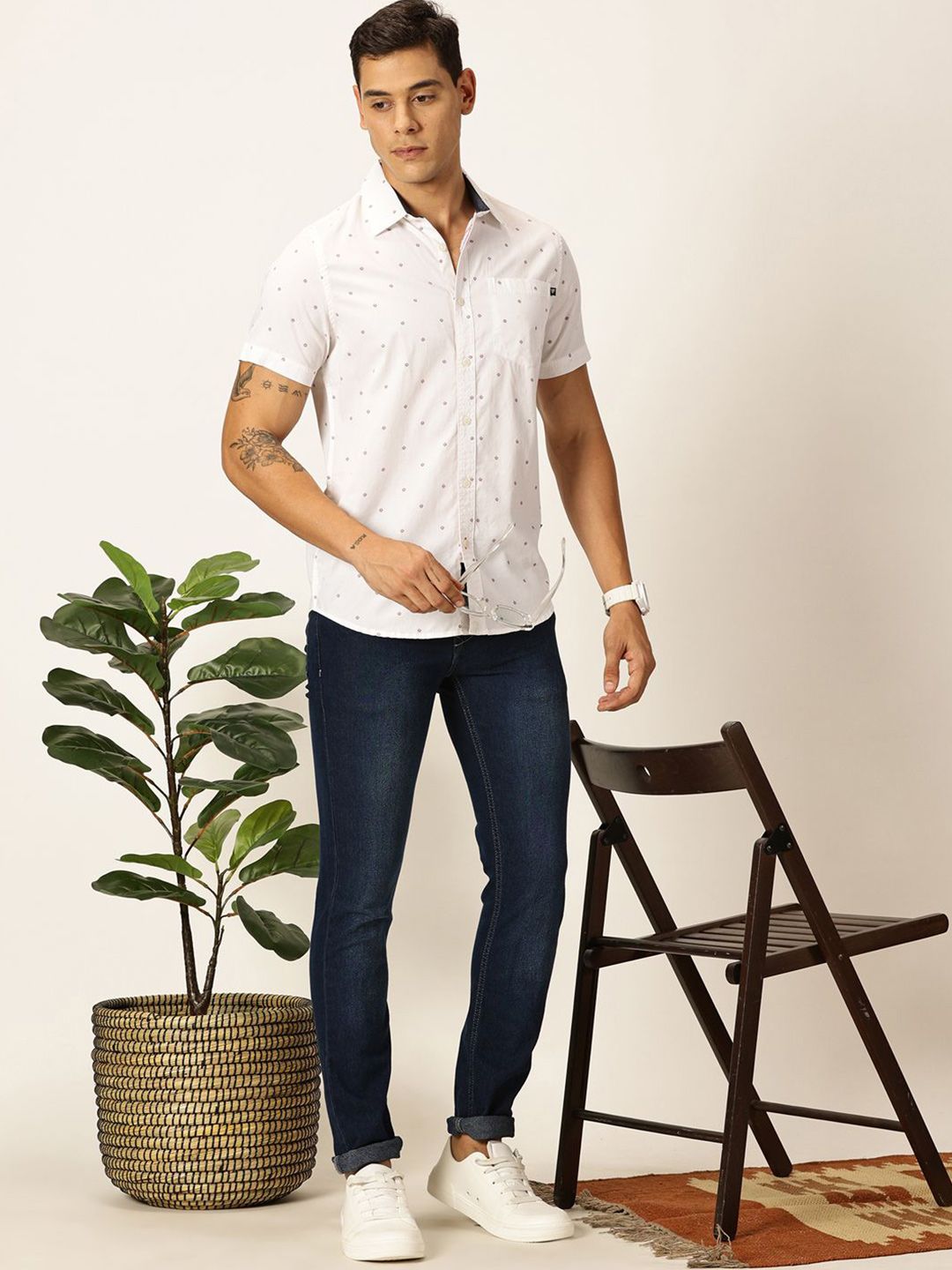 Thomas Scott Men Premium Spread Collar Micro Ditsy Printed Cotton Slim Fit Casual Shirt
