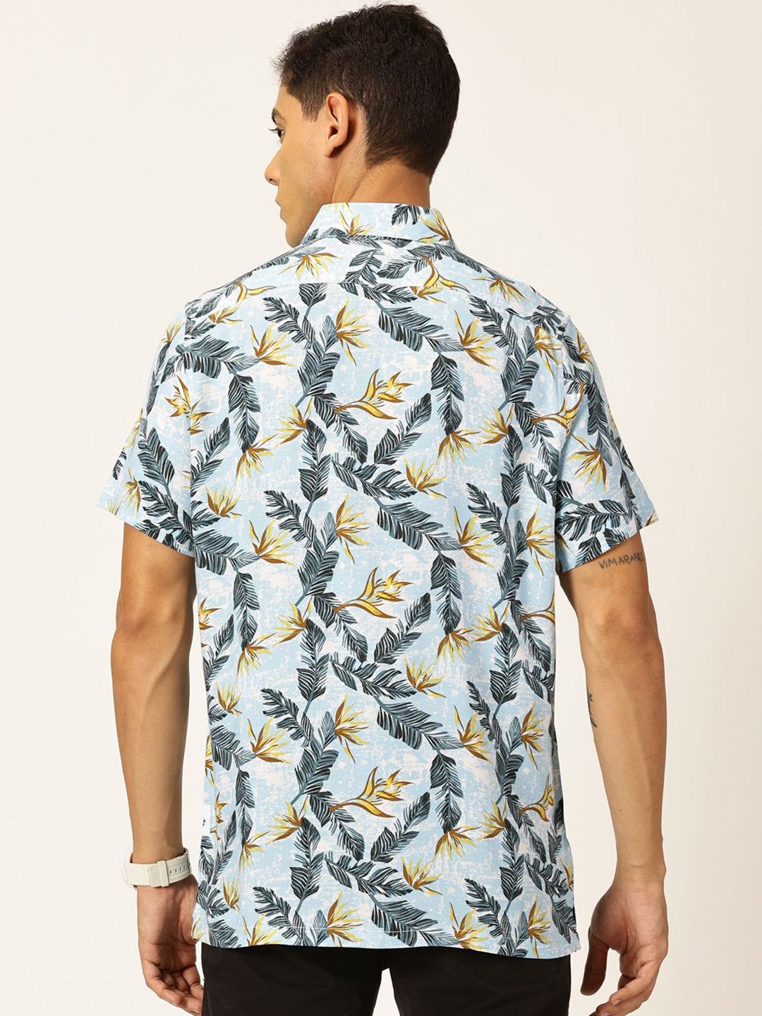Thomas Scott Men Premium Floral Printed Spread Collar Casual Shirt