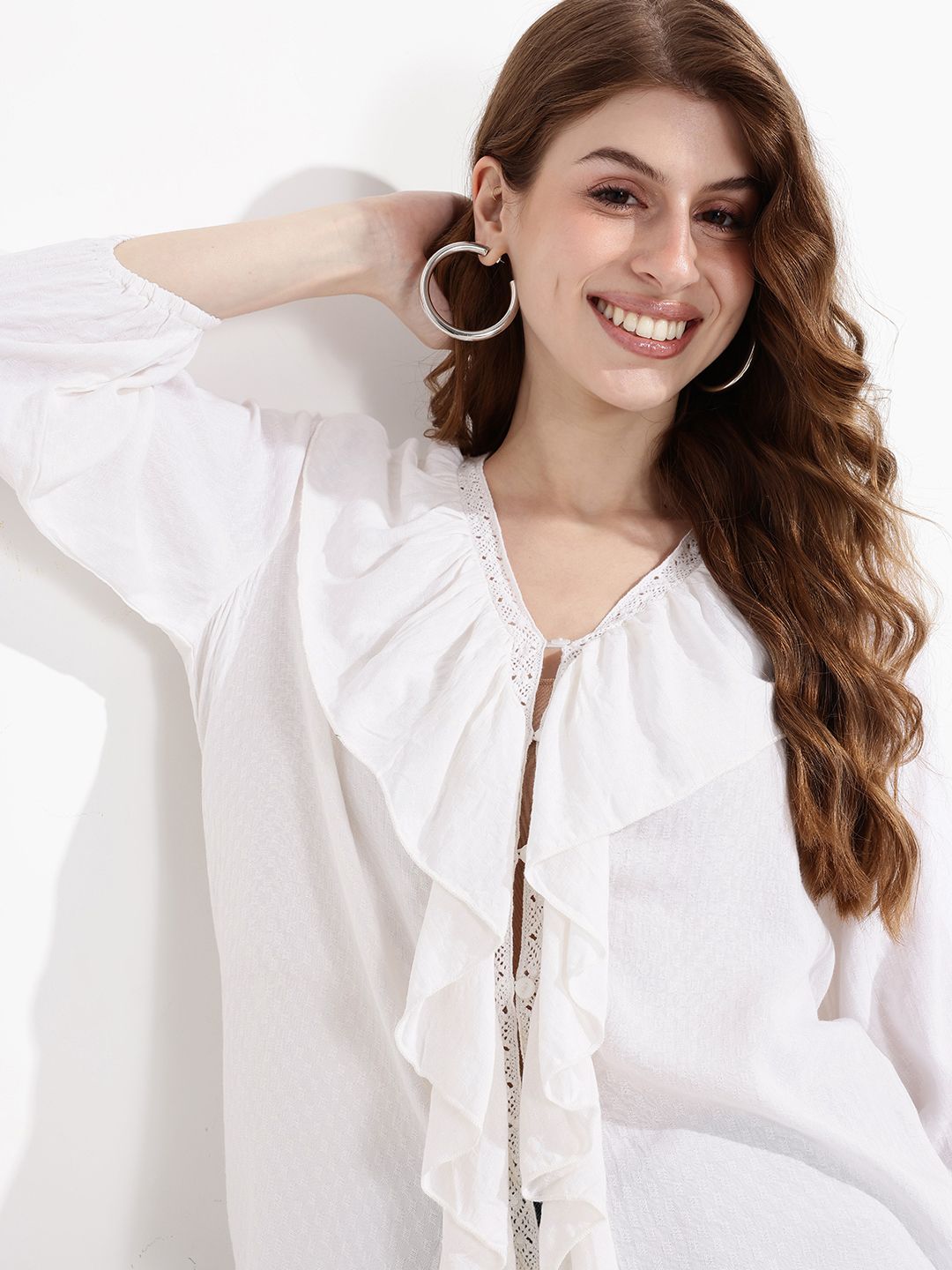 DressBerry Porcelain White Texture Play Ruffled Top