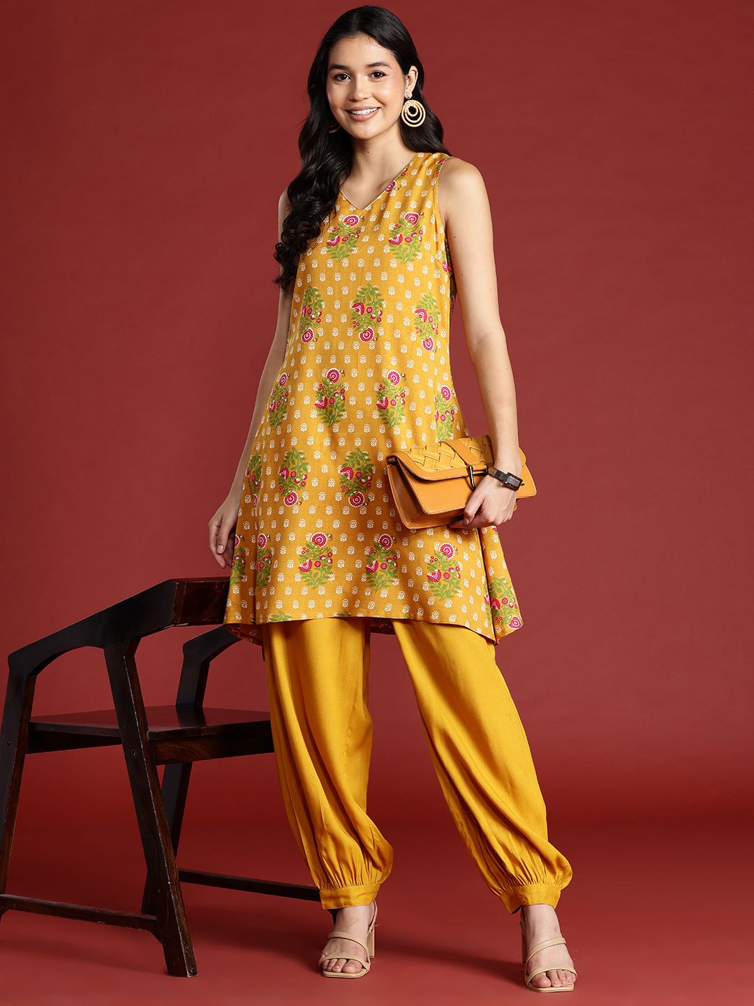 Anouk Floral Printed Kurta with Salwar