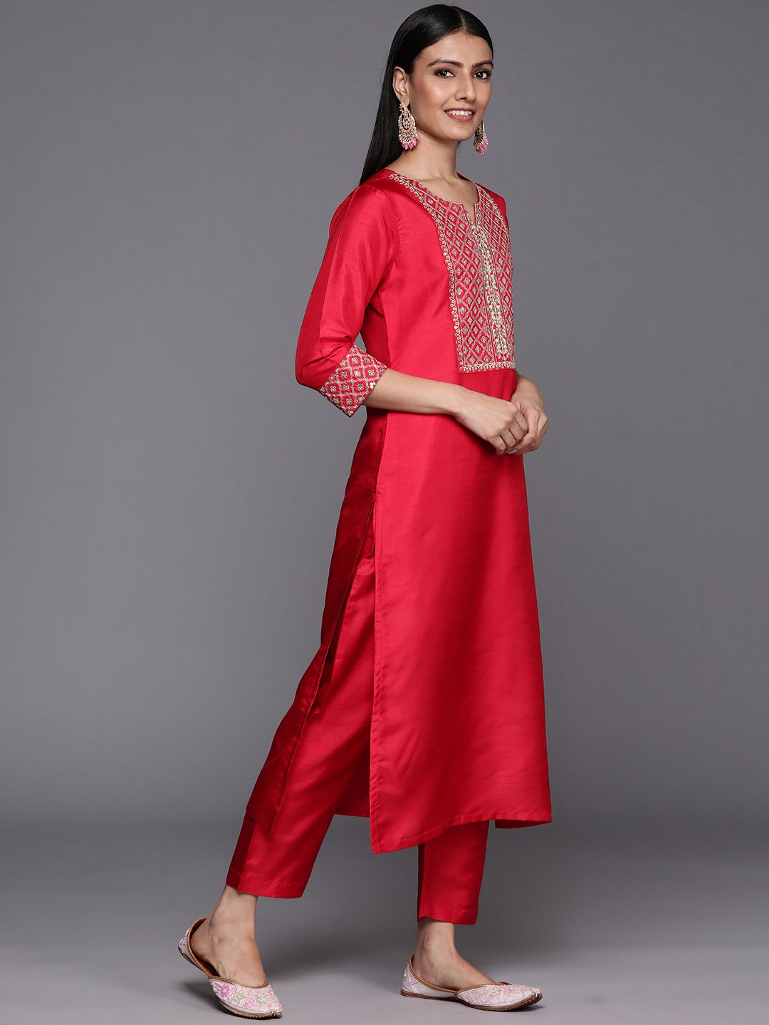 Varanga Women Pink Ethnic Motifs Embroidered Sequinned Kurta with Trousers & With Dupatta