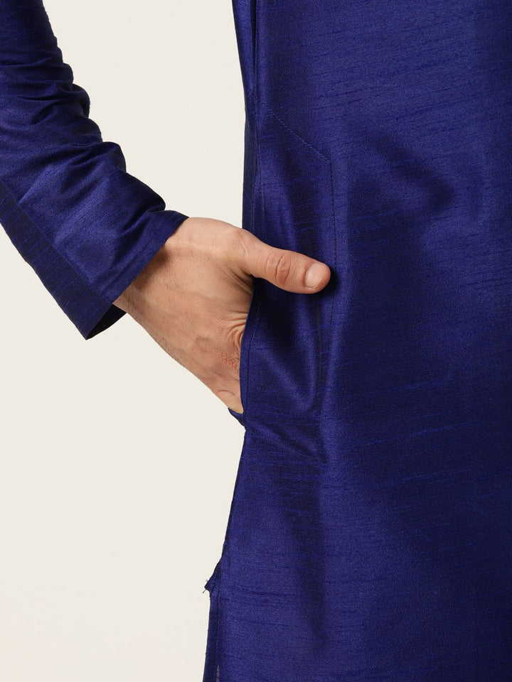 SOJANYA Men Navy Blue Kurta with Churidar And Nehru Jacket
