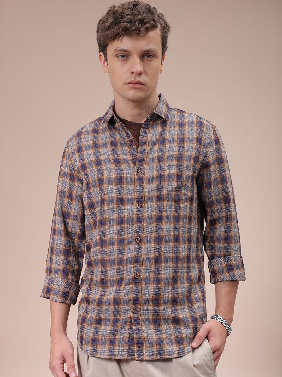 The Indian Garage Co Men Cutaway Collar Checked Cotton Slim Fit Casual Shirt