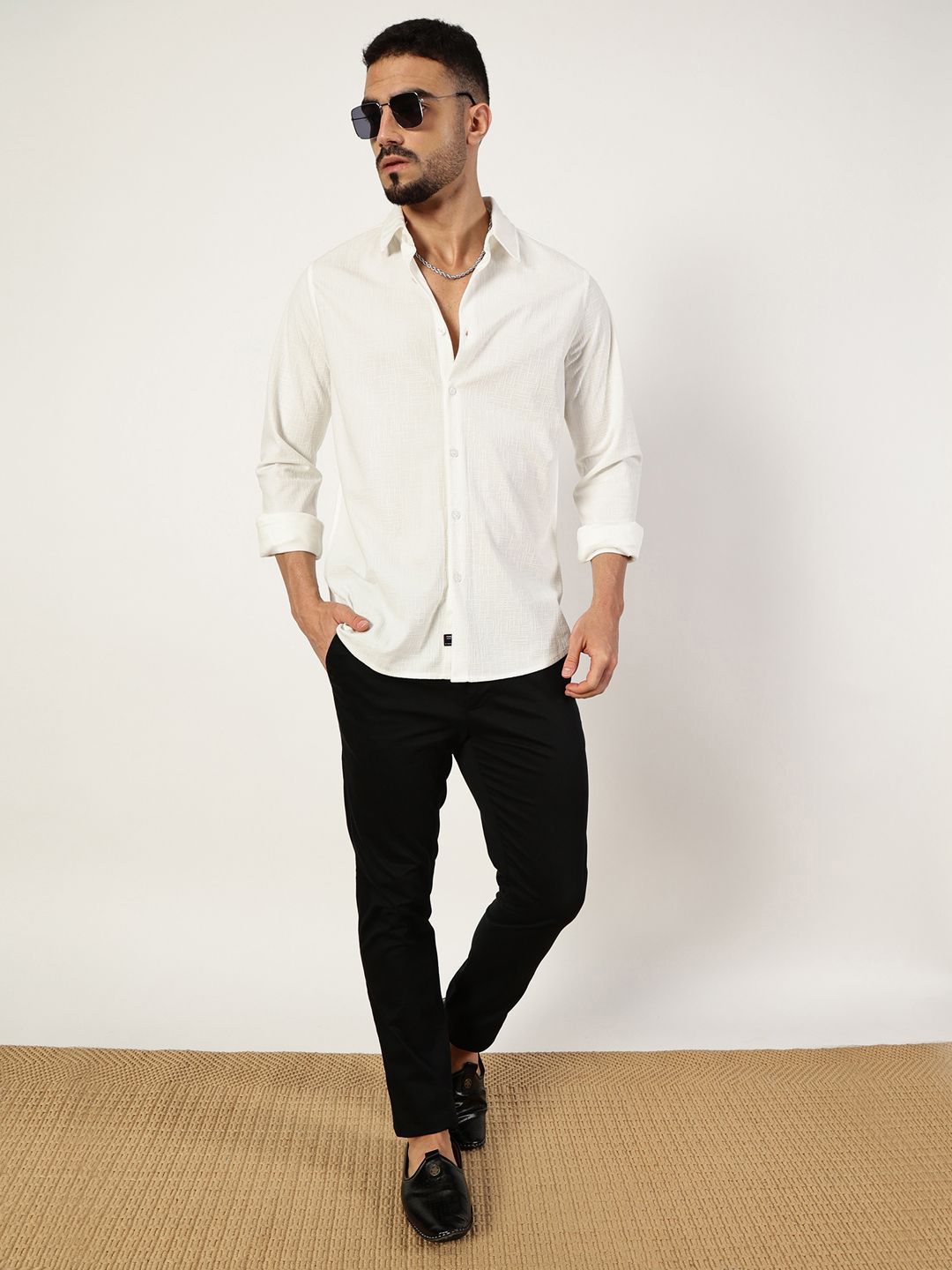 Thomas Scott Men Premium Spread Collar Textured Slim Fit Casual Shirt