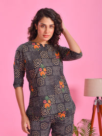 SANSKRUTIHOMES Women Printed Pure Cotton Round Neck Top & Flared Trouser Night suits
