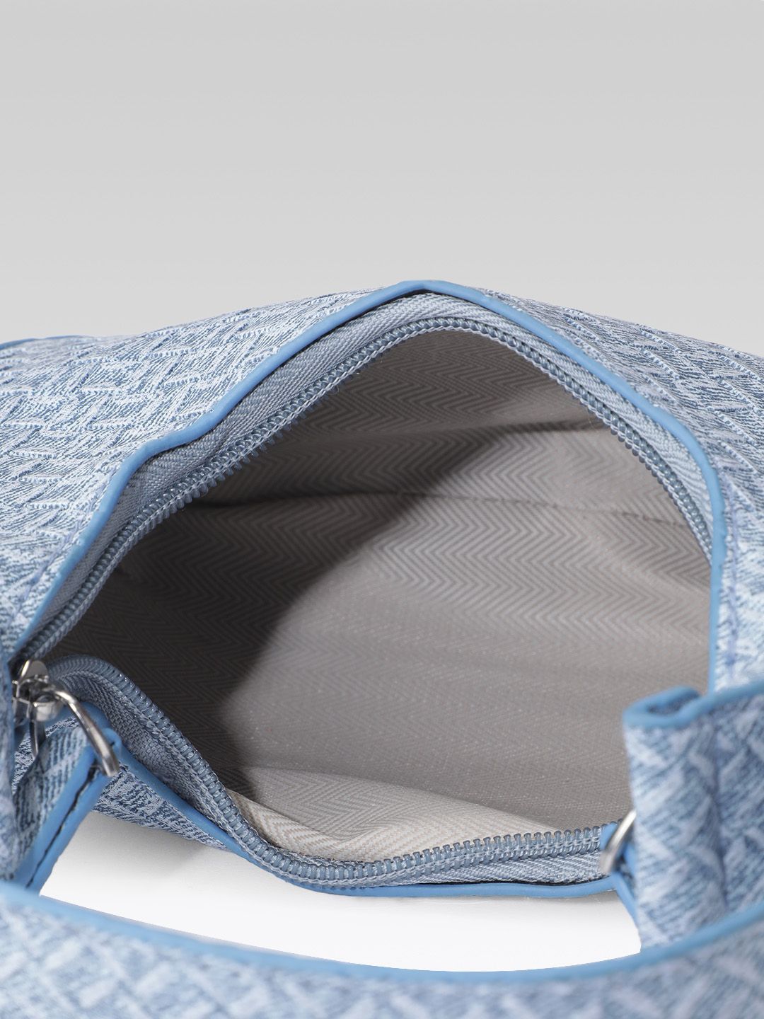 DressBerry Textured Structured Handheld Bag