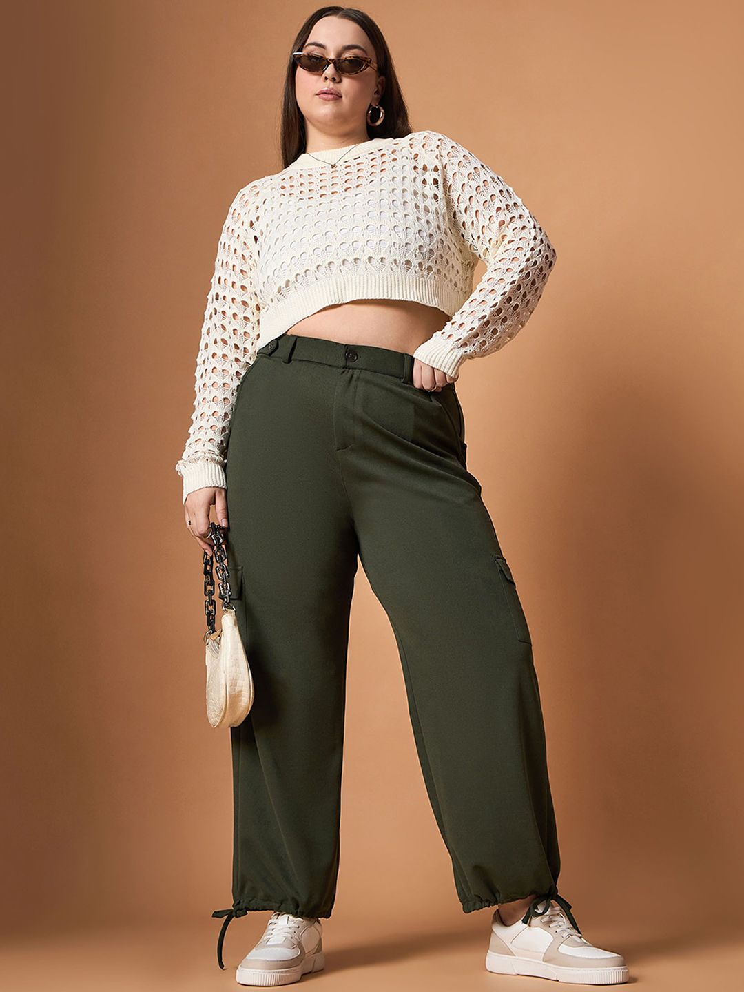 SASSAFRAS Curve Women Straight Fit High-Rise Cargos Trousers