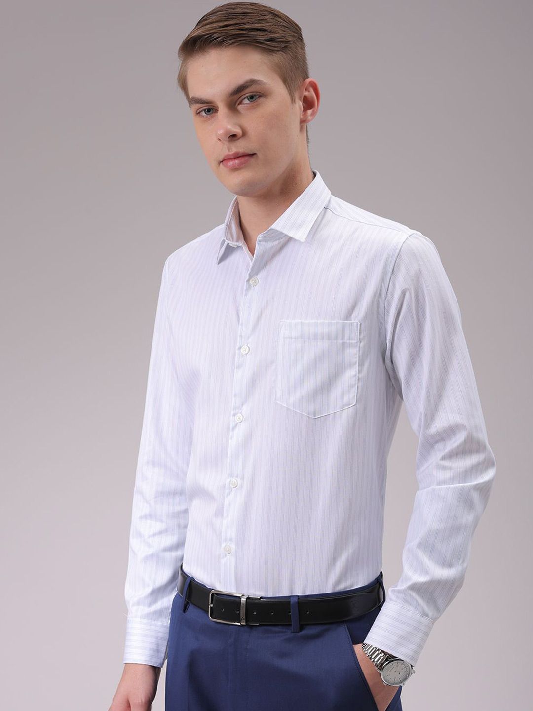 The Indian Garage Co. X Luxe Men Cutaway Collar Vertical Striped Slim Fit Formal Shirt