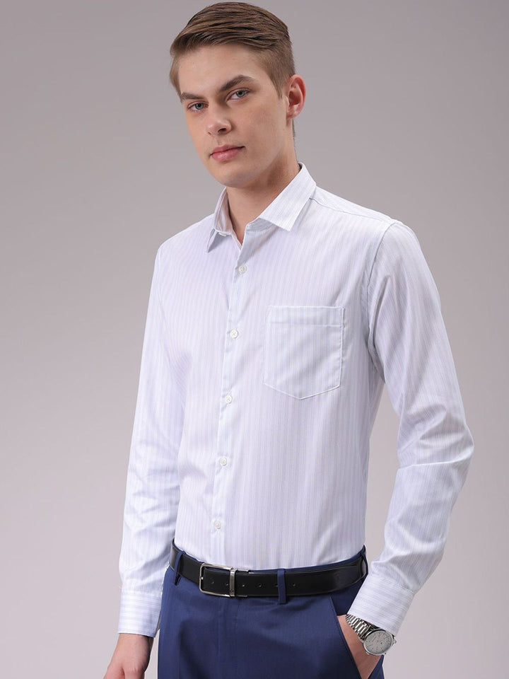 The Indian Garage Co. X Luxe Men Cutaway Collar Vertical Striped Slim Fit Formal Shirt