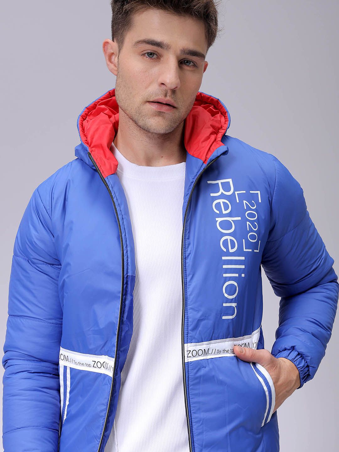 The Indian Garage Co Men Colourblocked Lightweight Puffer Jacket with Patchwork