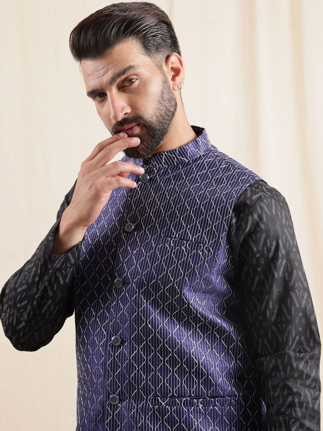 Anouk Men Ikat Bercetak Kurta Biasa dengan Piyama