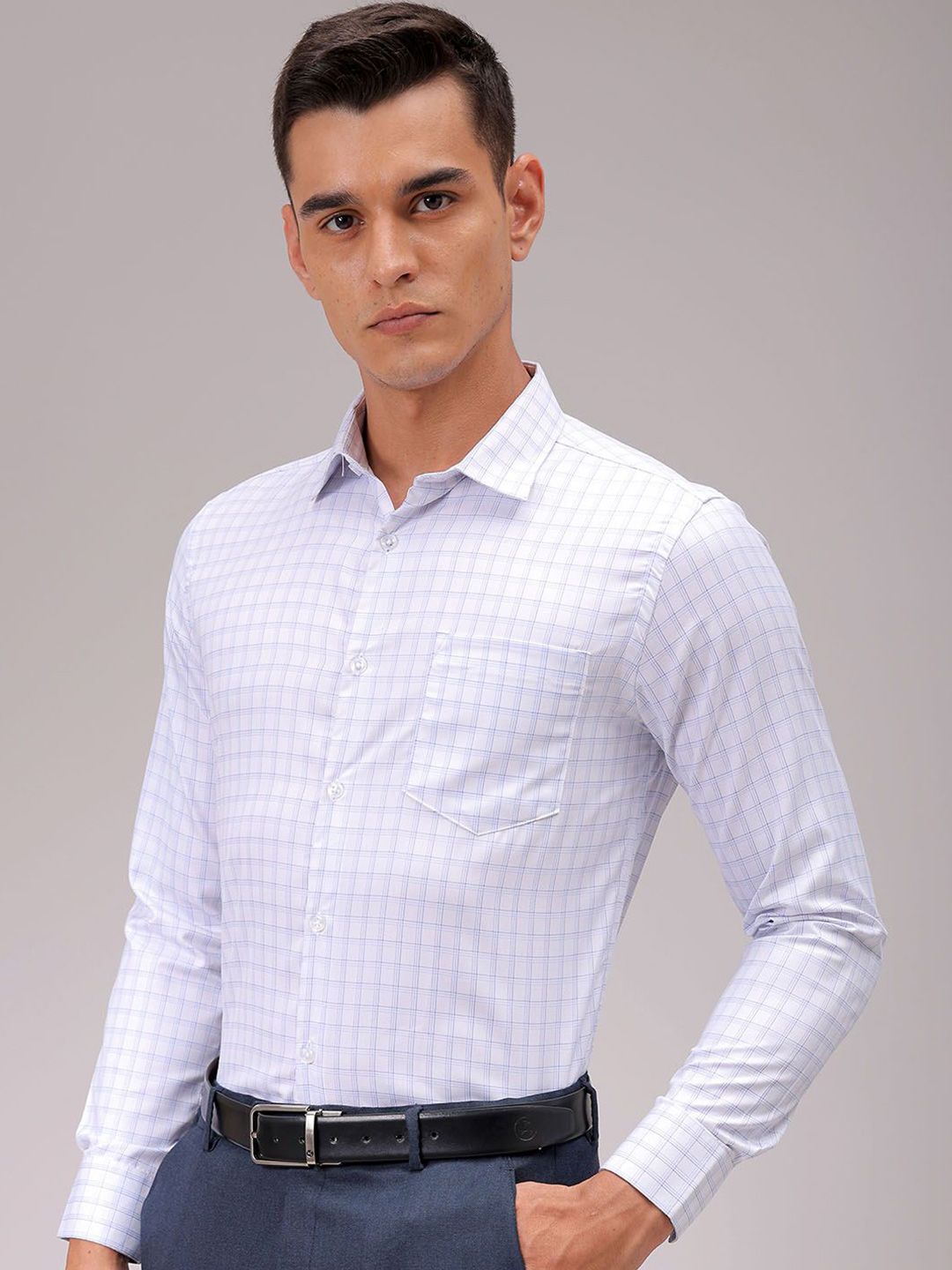 The Indian Garage Co. X Luxe Men Cutaway Collar Checked Slim Fit Formal Shirt