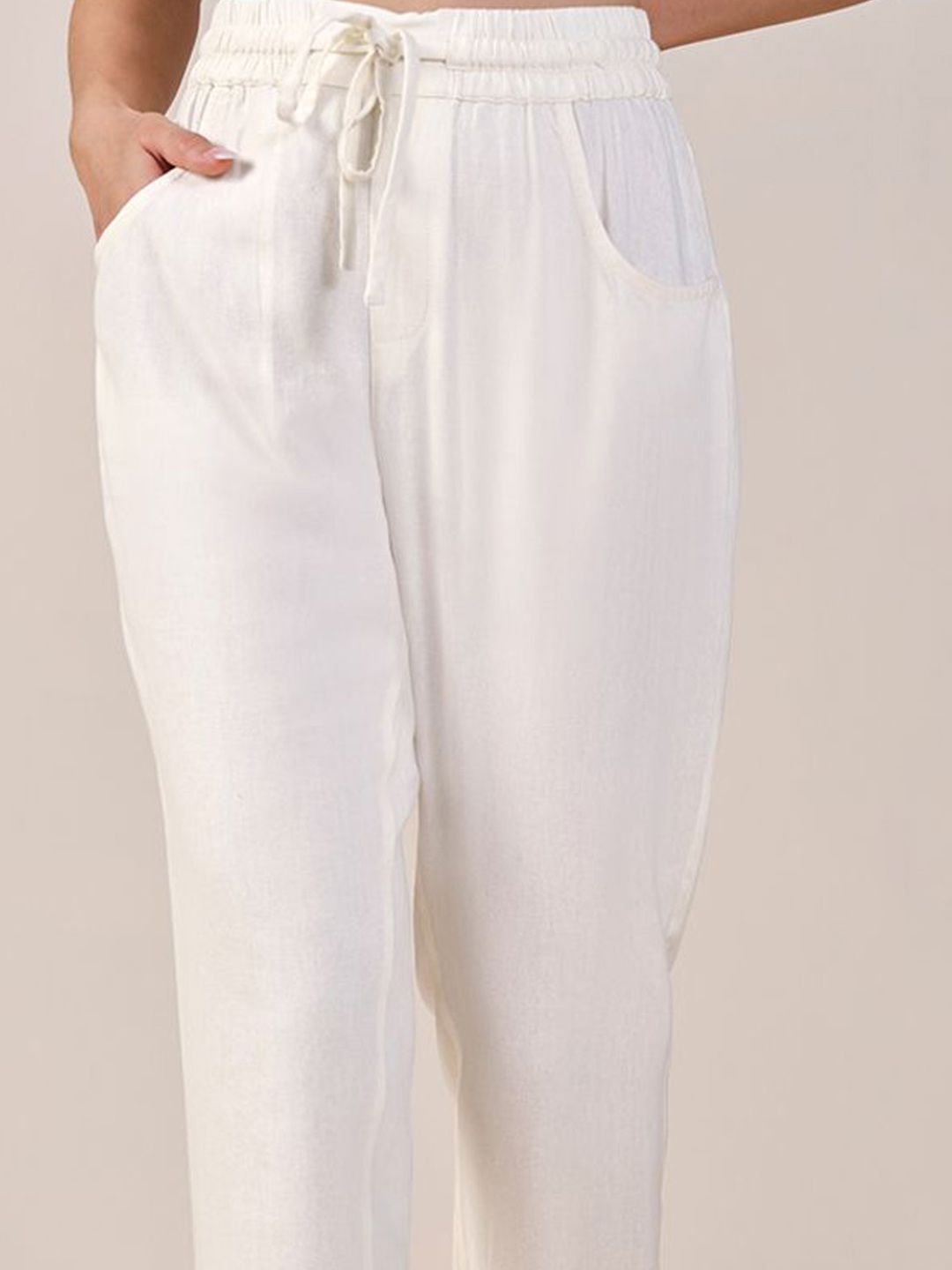 AND Women Regular Fit Mid-Rise Regular Trousers