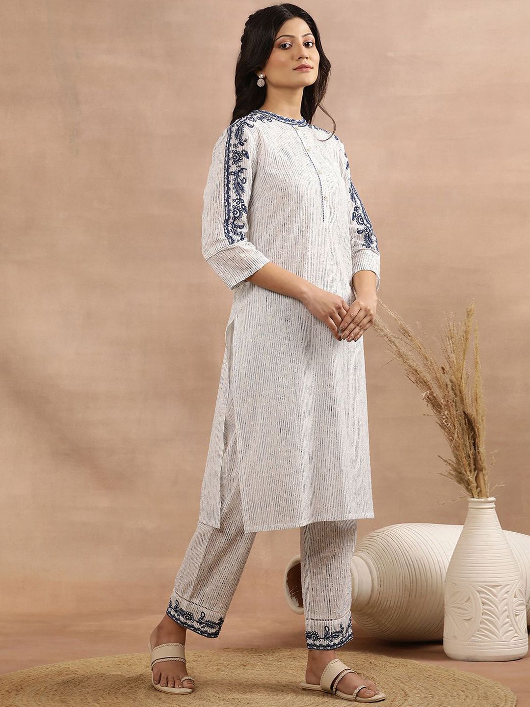 W Striped Mandarin Collar Thread Work Cotton Straight Kurta