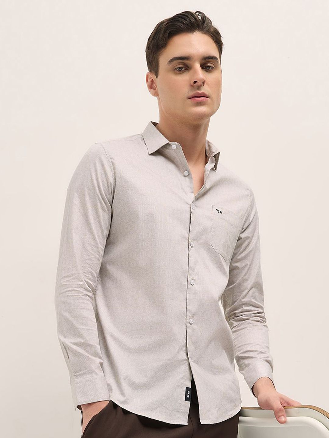 THE BEAR HOUSE Men Spread Collar Geometric Printed Pure Cotton Tailored Fit Formal Shirt