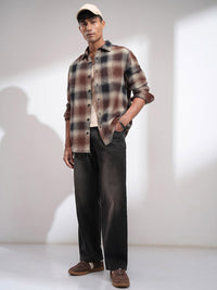 HIGHLANDER Men Comfort Relaxed Fit Cutaway Collar Checked Cotton Casual Shirt