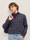 THE BEAR HOUSE Men Spread Collar Tartan Checked Slim Fit Casual Shirt