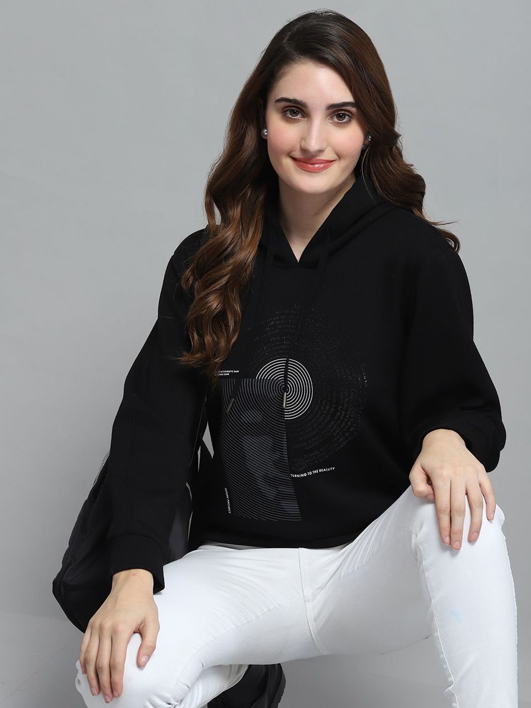 Monte Carlo Wanita Grafik Bercetak Bertindak Sweatshirt