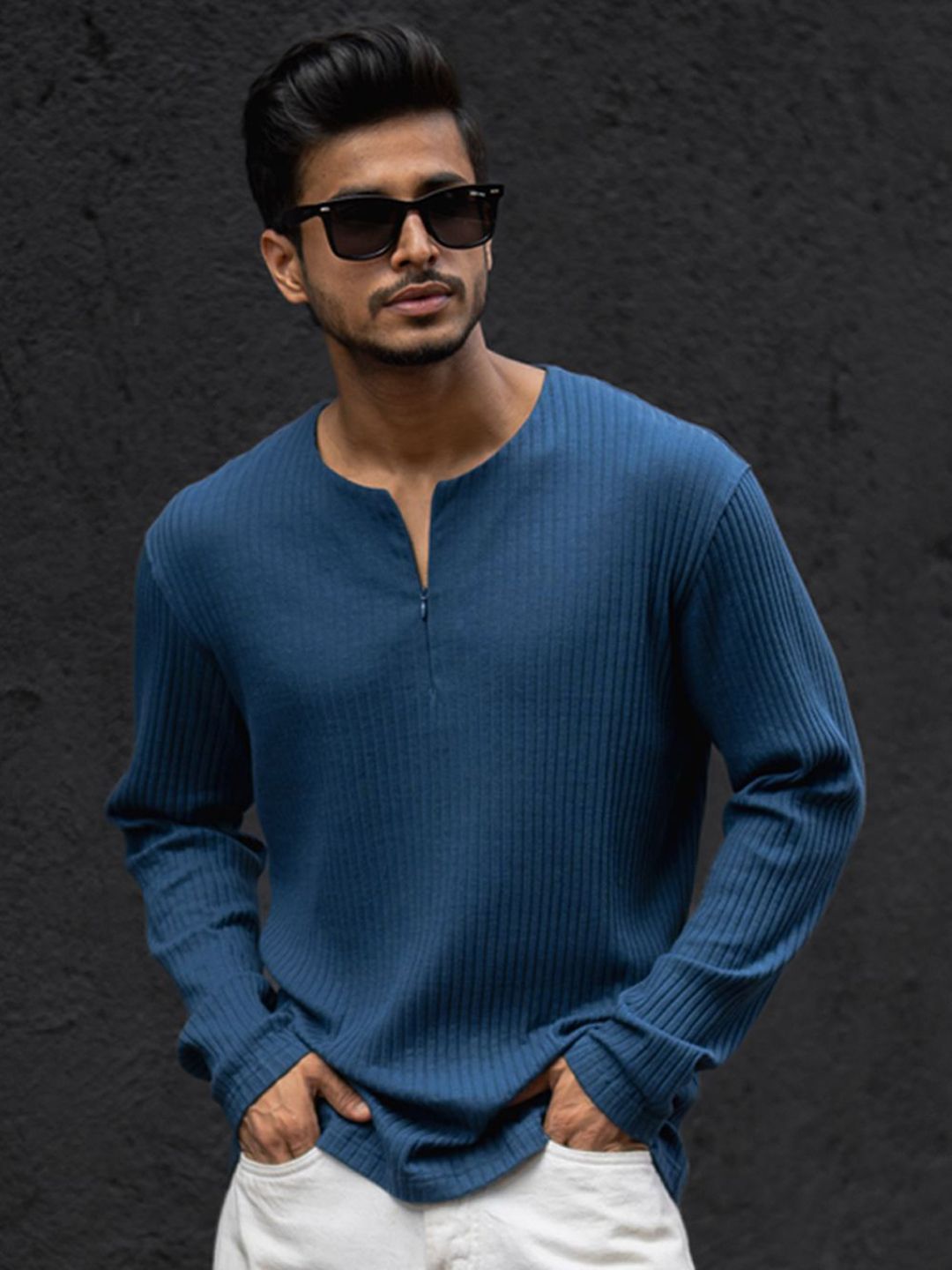Powerlook Men Solid Round Neck Cotton T-shirt