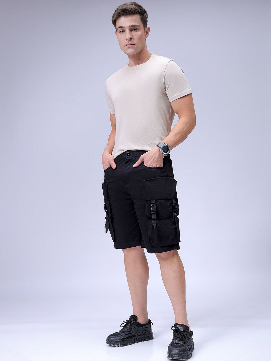 The Indian Garage Co Men Relaxed Fit Pure Cotton Utility Cargo Shorts