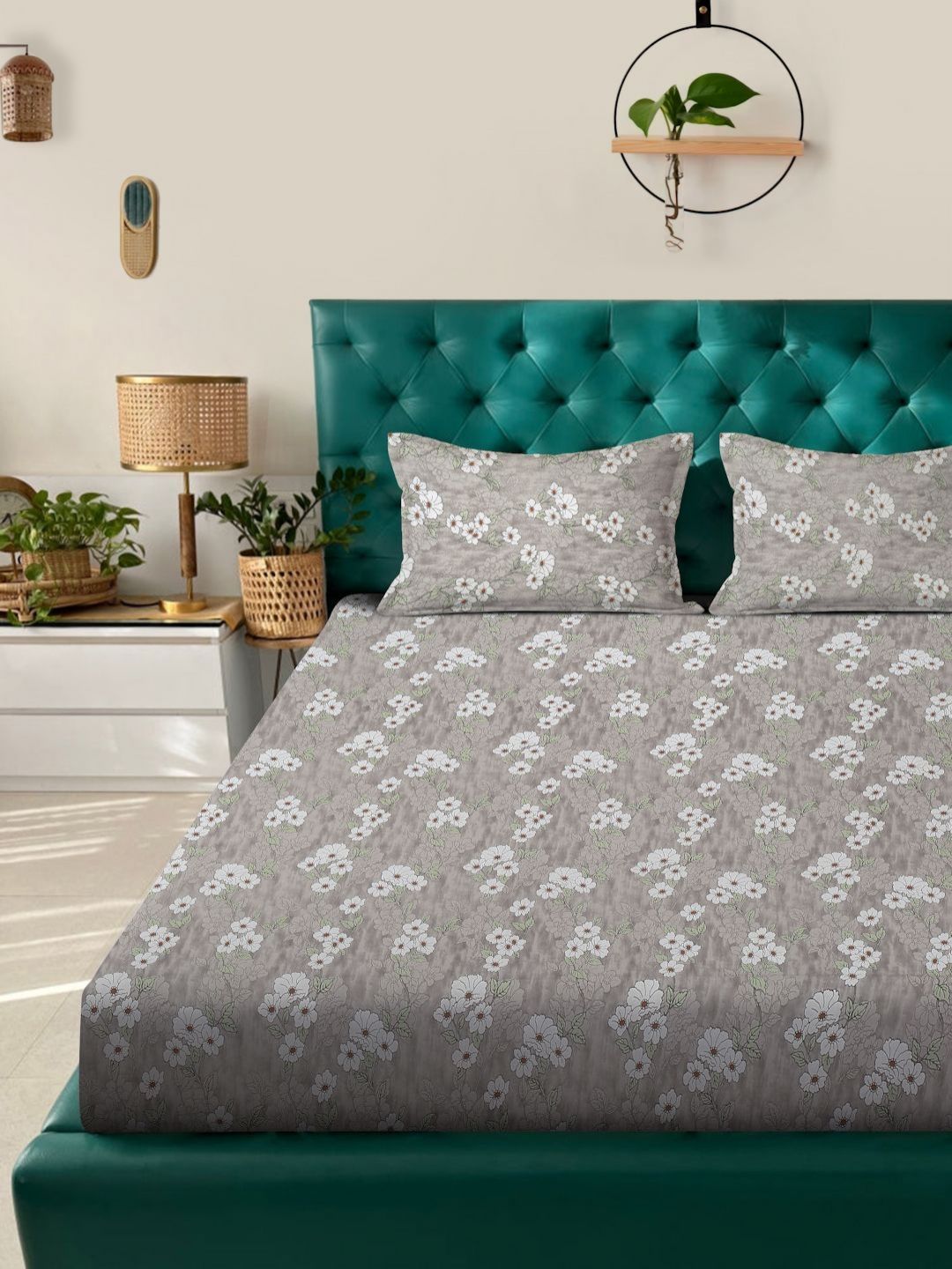 Myntra Elegant Homes Grey Floral Pure Cotton 400 TC Fitted King Superfine Bedsheet dengan 2 Sarung Bantal-98 x 89 inci