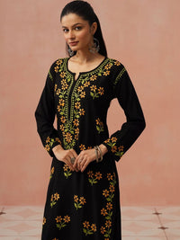 House of Chikankari Women Floral Embroidered Thread Work Kurta