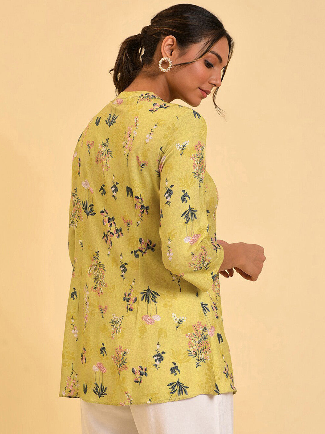 W Yellow Floral Printed Mandarin Collar Top