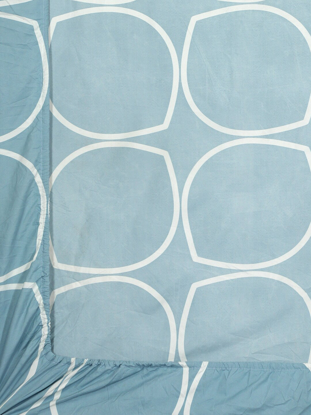 KLOTTHE Blue & White Geometric Printed 300TC Fitted Single Bedsheet With Pillow Cover
