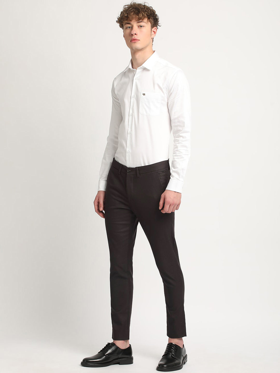 THE BEAR HOUSE Men Solid Tapered Fit Mid-Rise Formal Trousers
