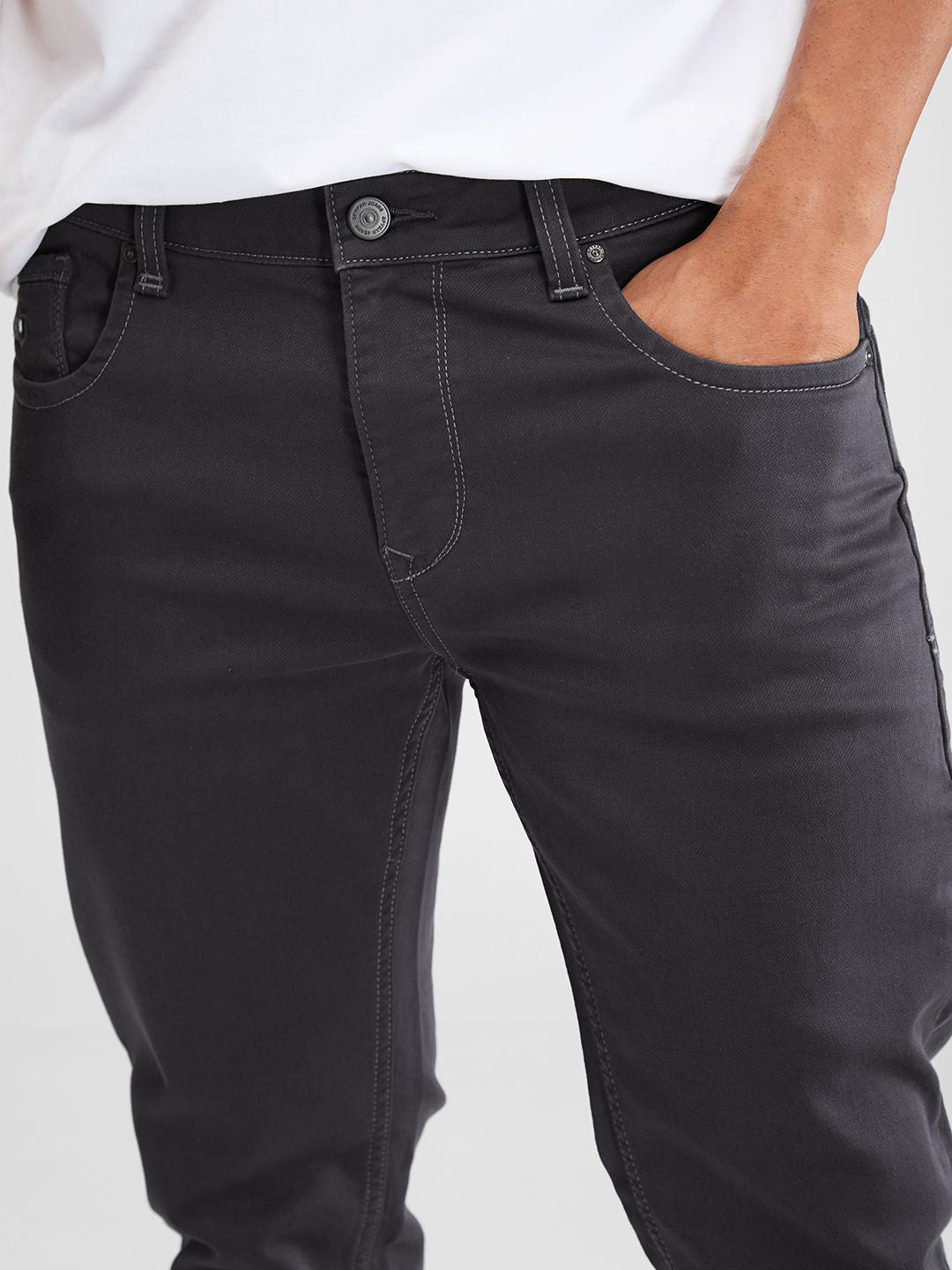 SPYKAR Men Skinny Fit Low-Rise Light Fade Stretchable Jeans