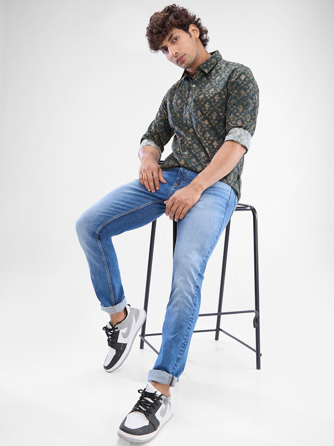 SPYKAR Men Slim Fit Floral Opaque Printed Casual Shirt