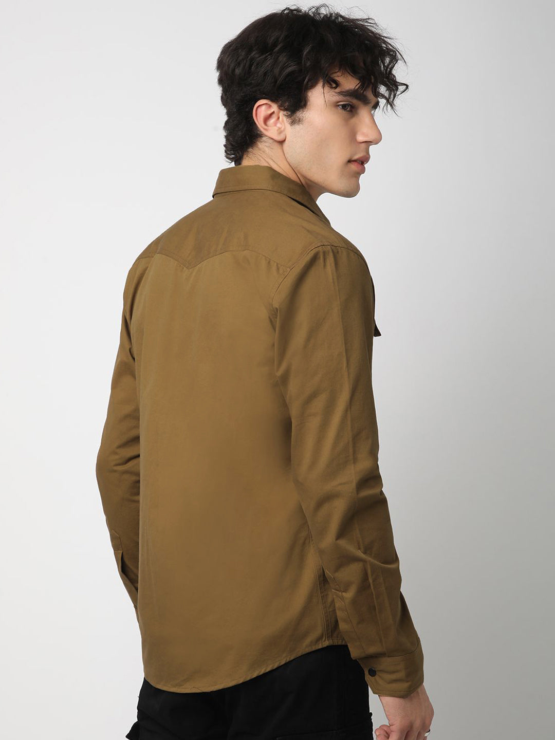 VASTRADO Men Classic Slim Fit Opaque Casual Shirt