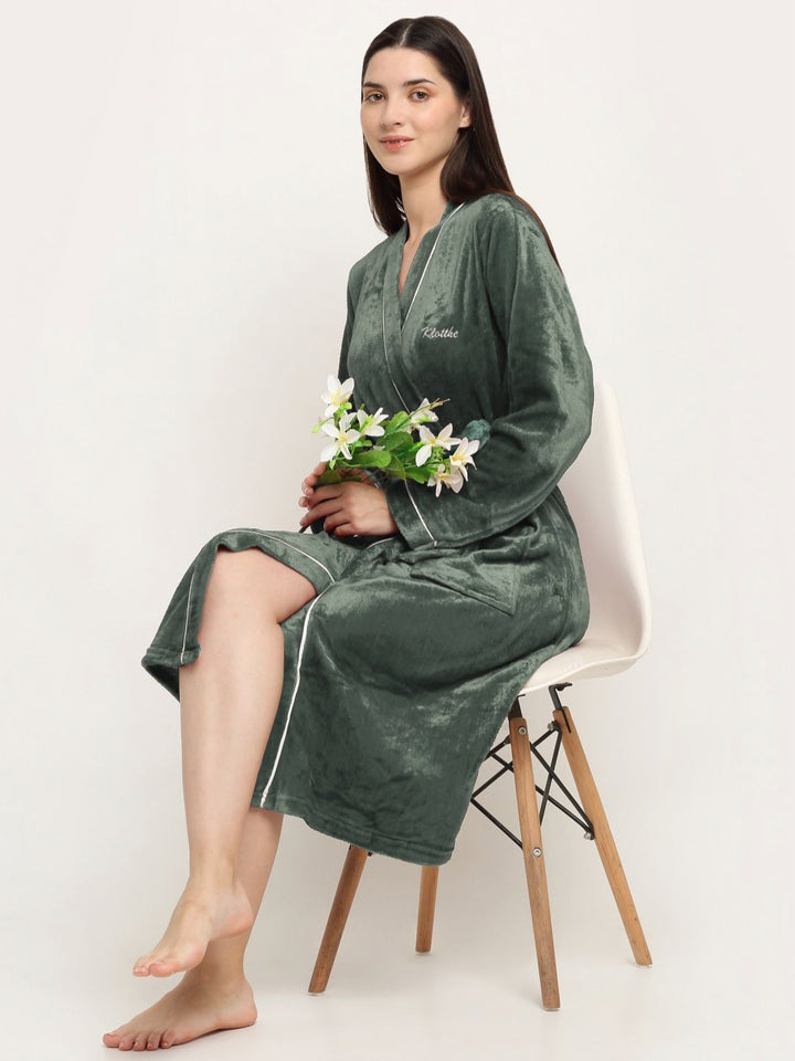 Klotthe Green Woolen Bath Robe With Belt