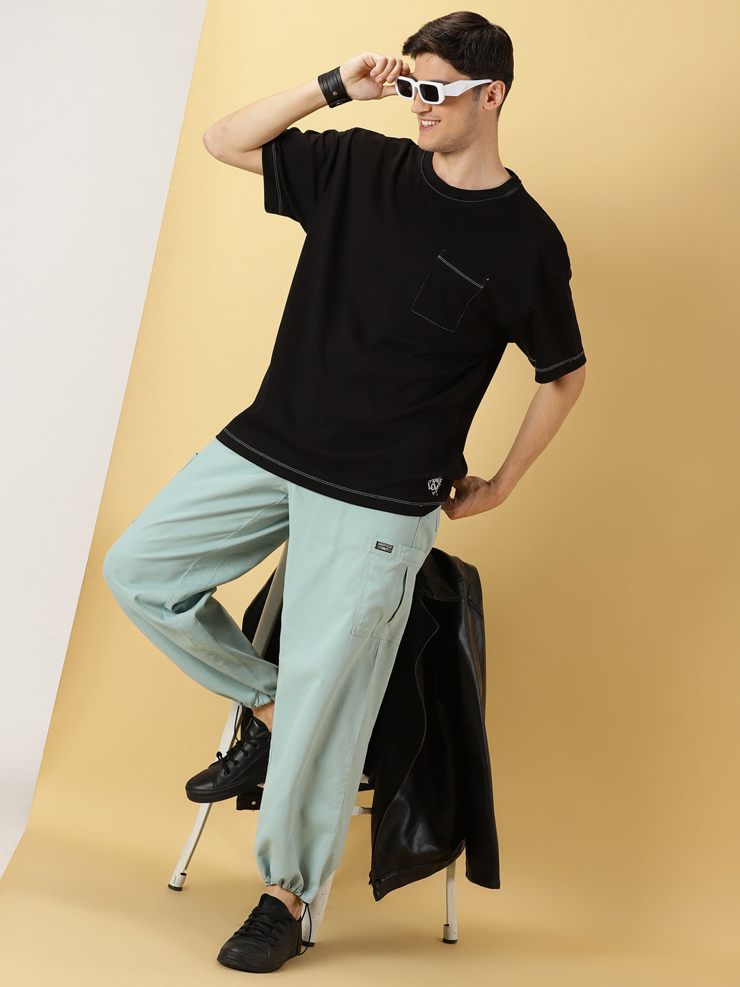 Thomas Scott Men Mid Rise Loose Fit Cricket Club Collection Pure Cotton Parachute Trousers