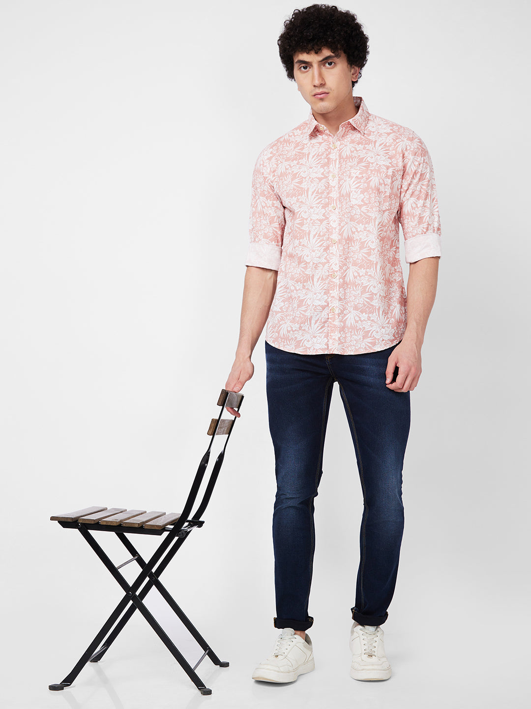SPYKAR Floral Printed Spread Collar Cotton Casual Shirt
