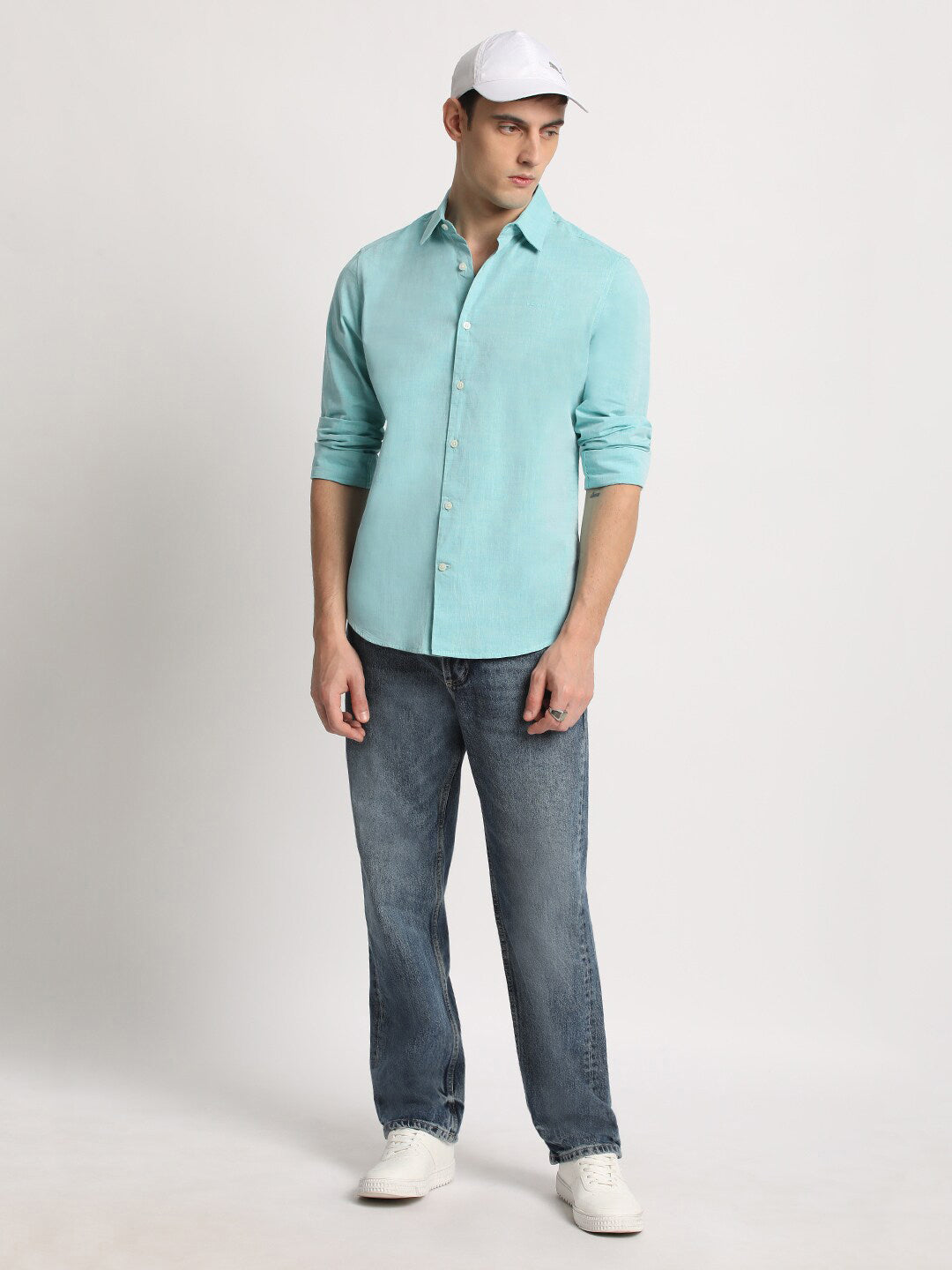 THE BEAR HOUSE Slim Fit Spread Collar Pure Cotton Casual Shirt