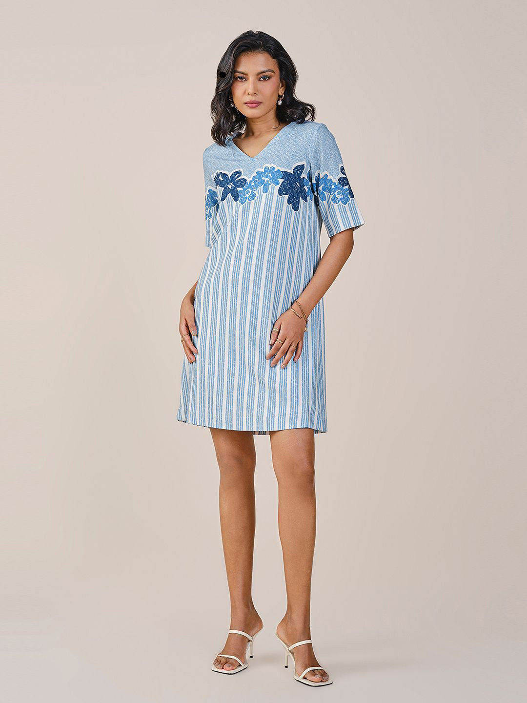 AND Women V-neck A-Line Dress