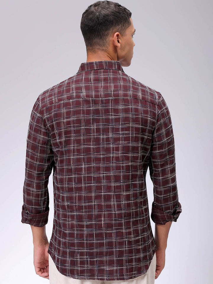 The Indian Garage Co Men Slim Fit Opaque Checked Casual Shirt