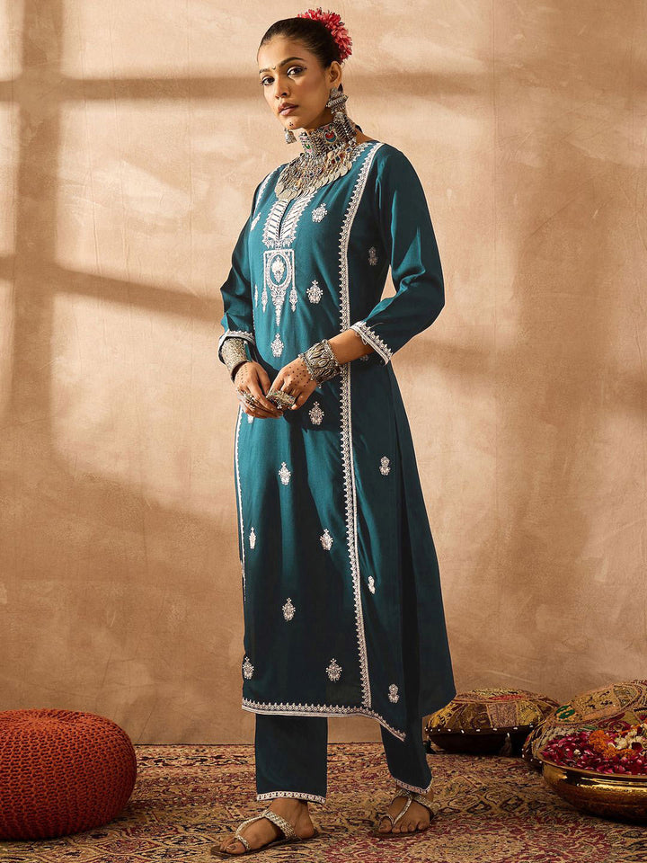 Indo Era Ethnic Motifs Embroidered Notch Neck Thread Work Straight Kurta