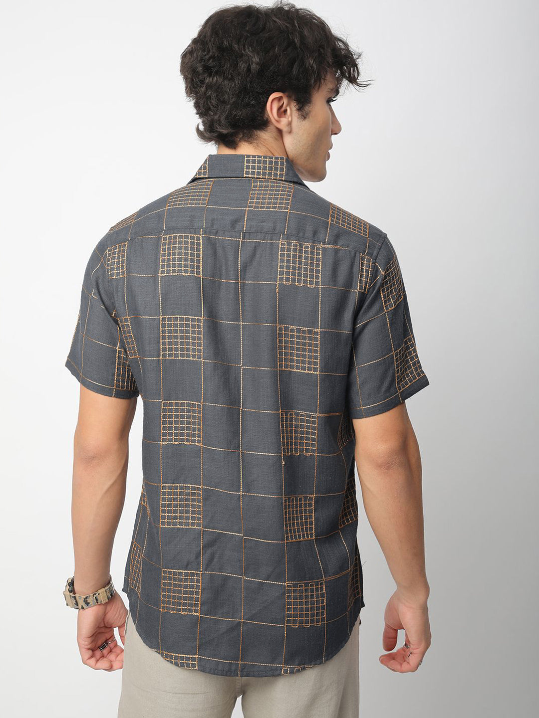 VASTRADO Men Classic Spread Collar Geometric Printed Pure Cotton Slim Fit Casual Shirt