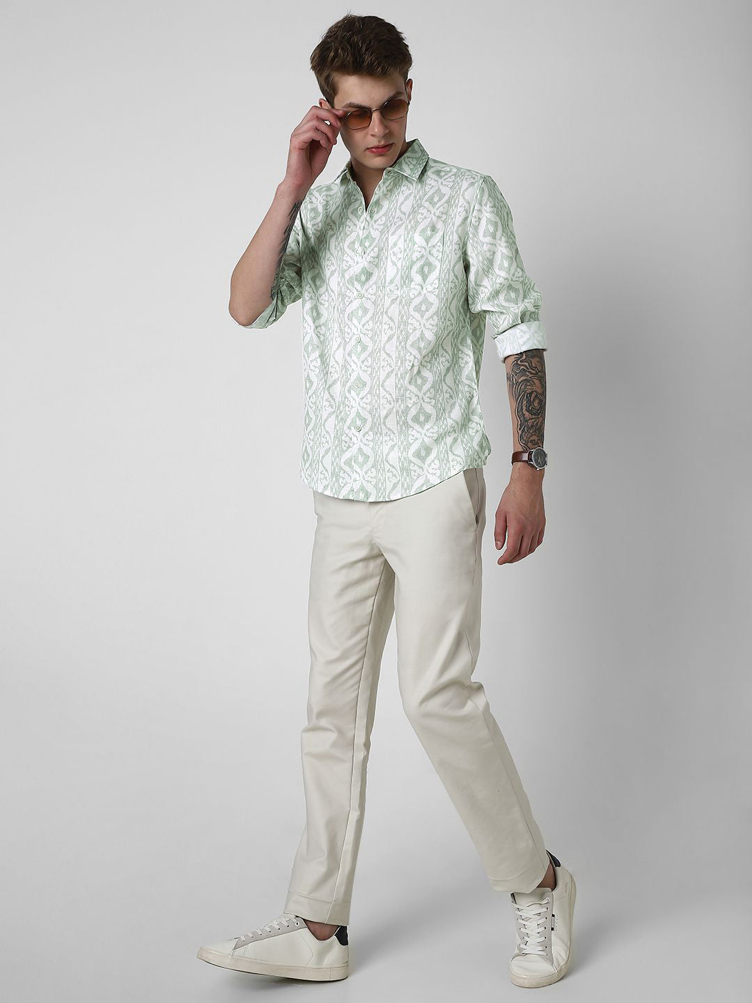 VASTRADO Men Classic Slim Fit Opaque Printed Pure Cotton Casual Shirt