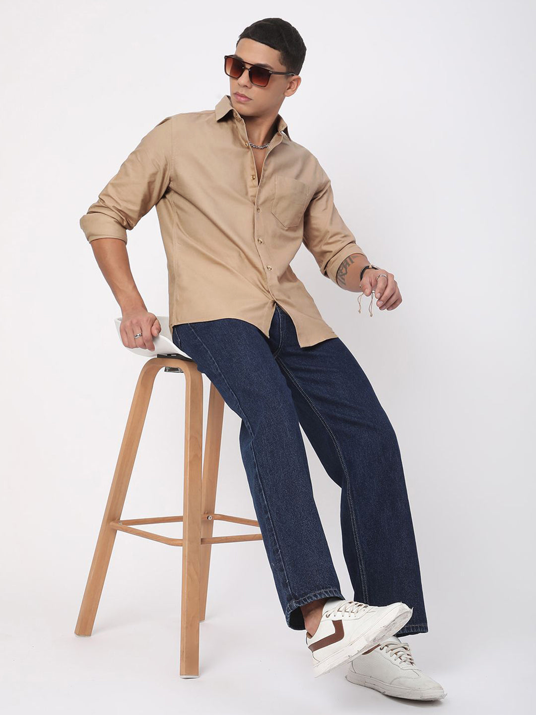 VASTRADO Men Classic Slim Fit Opaque Casual Shirt