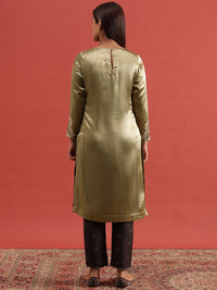 Folk Song  Gold-Toned Floral Embroidered Round Neck Sequinned Straight Kurta