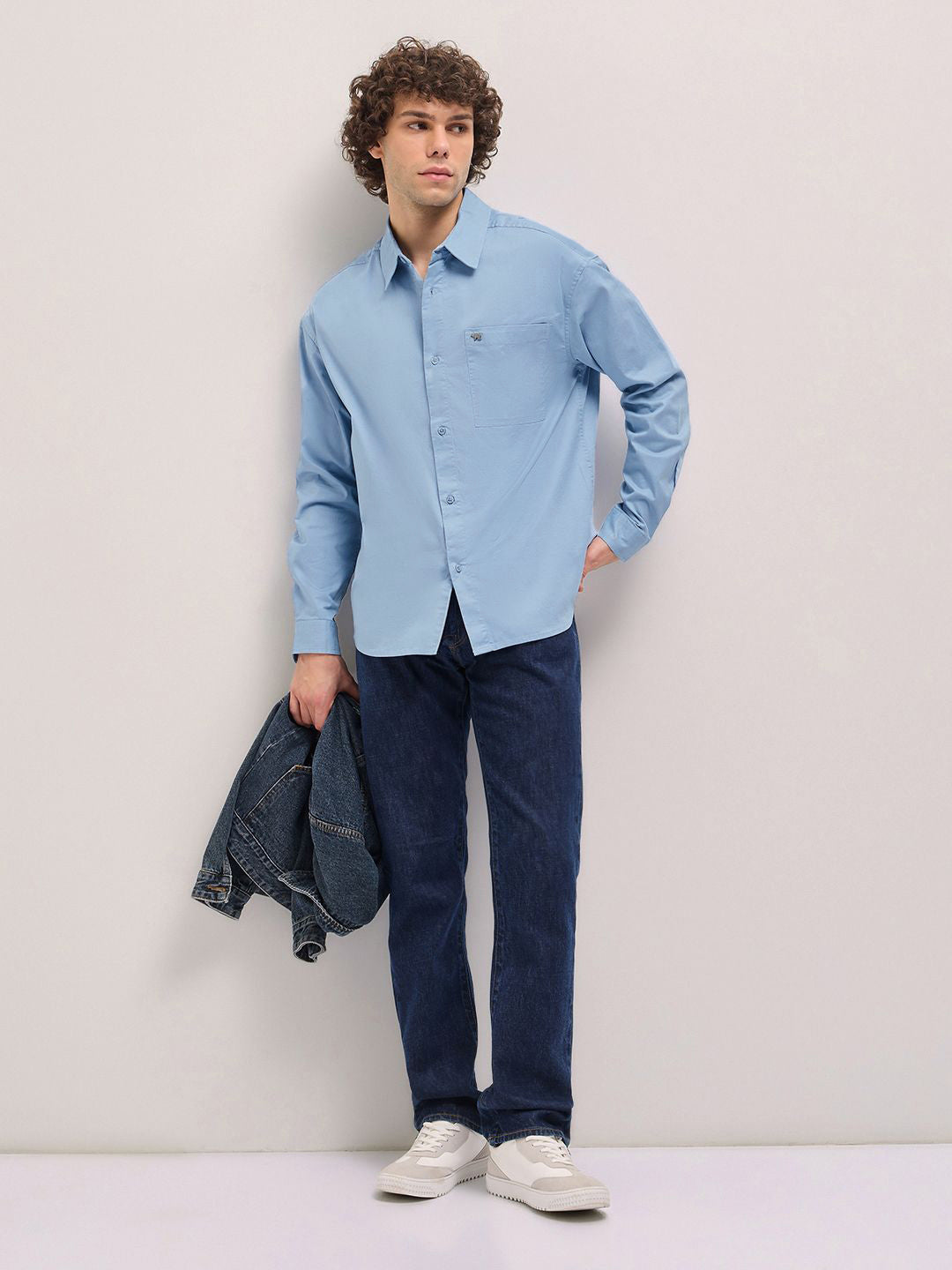 THE BEAR HOUSE Men Spread Collar Solid Cotton Relaxed Fit Casual Shirt