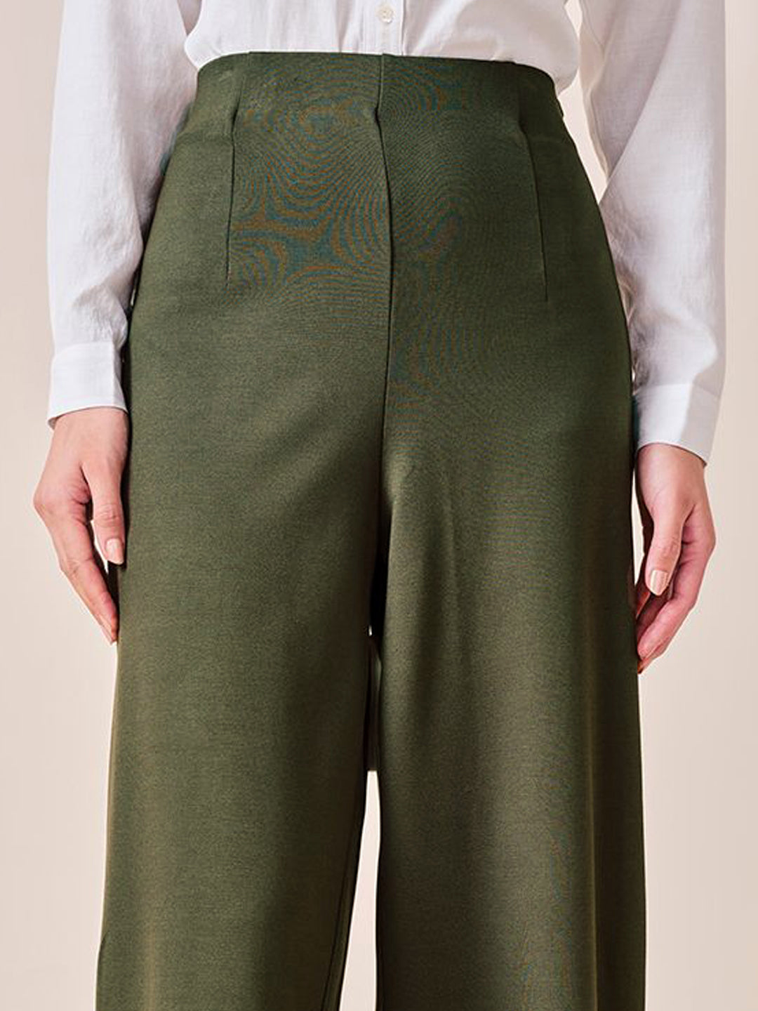 AND Women Loose Fit High-Rise Pleated Trousers
