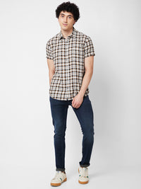 SPYKAR Spread Collar Short Sleeves Cotton Checked Casual Shirt