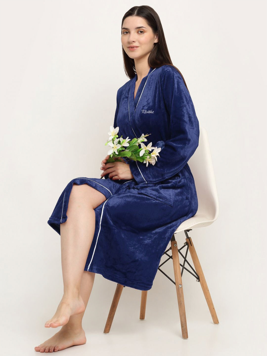 KLOTTHE Long Sleeve Woolen Bath Robe With Belt